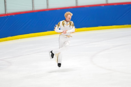 Ice Gallery Skates U.S.